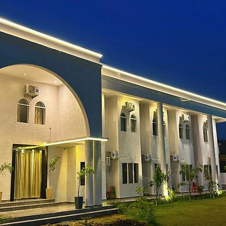 Farm Green View Resort Orchha Dış mekan fotoğraf